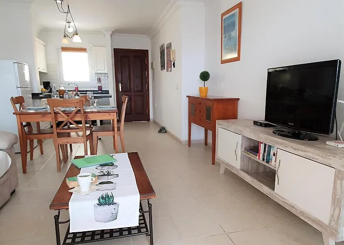 Bahia Alba * 阿德耶